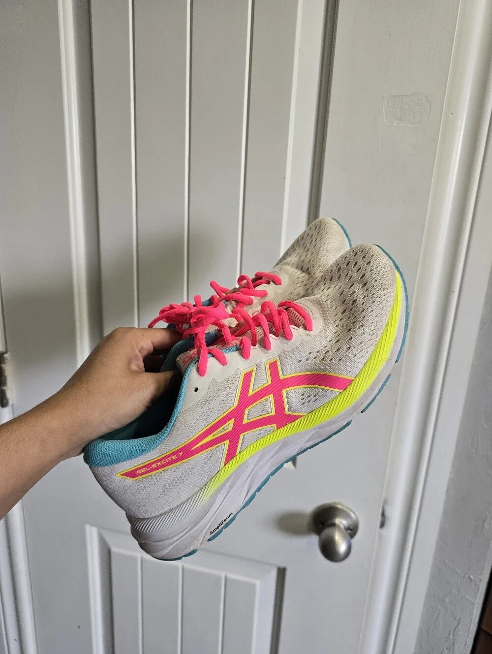 Asics Women Shoes Size 10 Like New